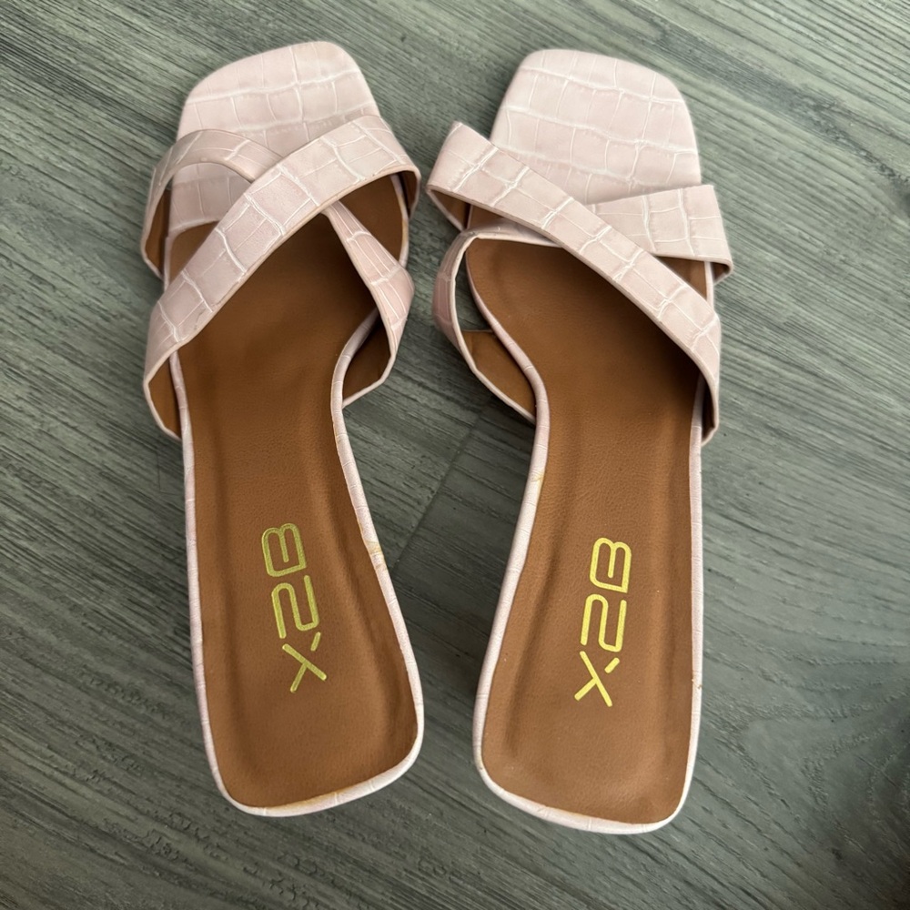 X2B Women's Pink Heeled Sandals